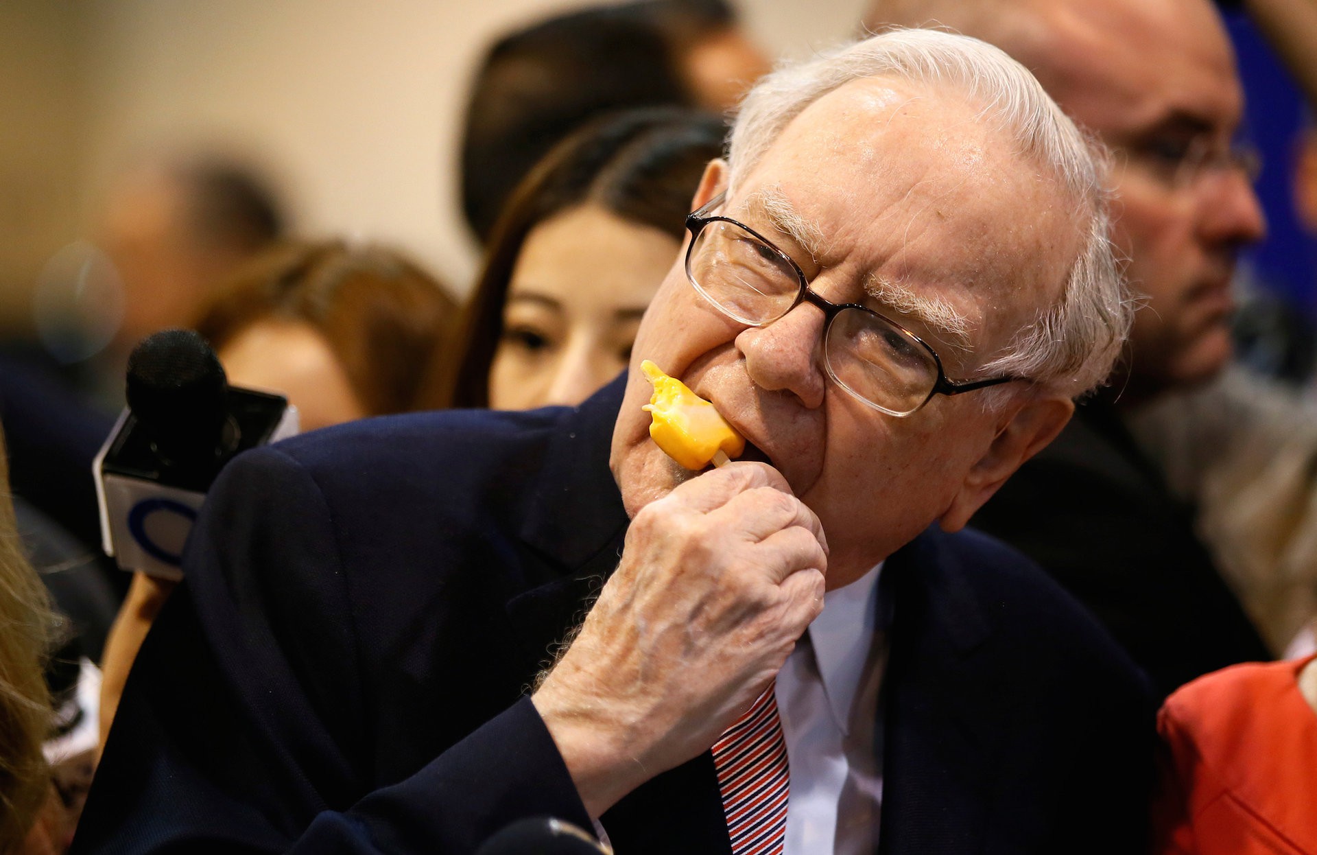 Những câu nói để đời của huyền thoại Pg88vn Trang Chủ Chính Thức Warren Buffett - Ảnh 1.