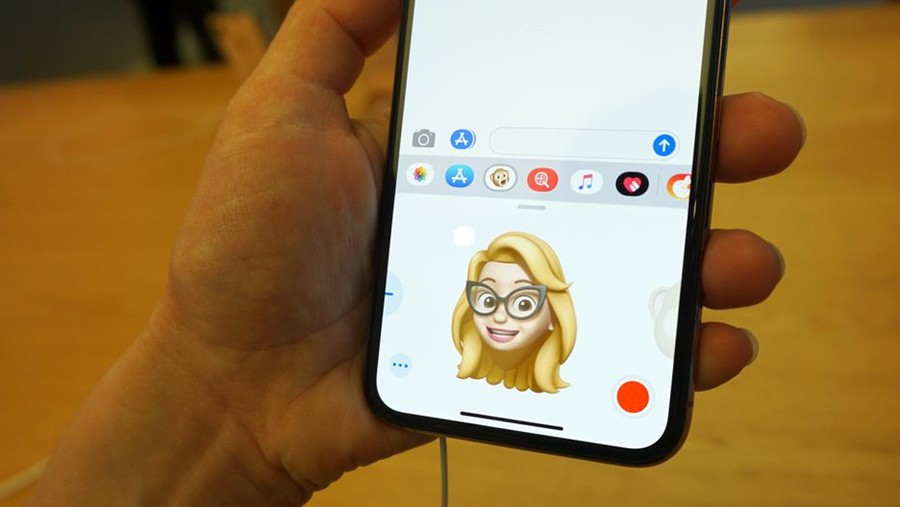 Chùm ảnh xếp hàng mua iPhone mới ra mắt trên thế giới - Ảnh 8.