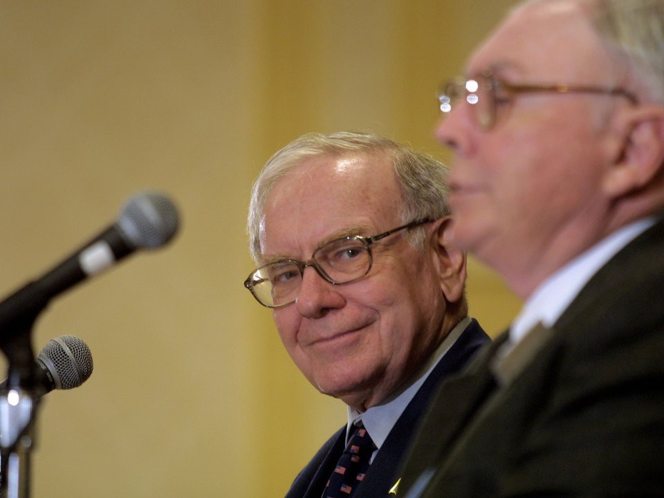 Cánh tay phải hơn 40 năm của Warren Buffett tại đế chế Pg88vn Trang Chủ Chính Thức là ai? - Ảnh 10.