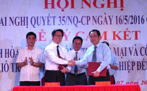 Ủy ban nhân dân tỉnh Hoà Bình và Phòng PG88 Sòng bạc trực tuyến TOP 1 Việt Nam | Casino, Nổ Hũ và PG88 Trang chủ nhà cái top 1 Việt Nam ký cam kết về việc tạo lập môi trường PG88 Uy Tín Số 1 Việt Nam thuận lợi cho các 6Pg88.con độc quyền mỗi ngày.