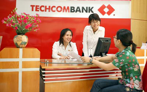 Chương trình chỉ kéo dài 3 tháng, từ 9/10/2013 - 8/1/2014. Đây chính là 
cơ hội tốt để thực hiện các kế hoạch chi tiêu với sự hỗ trợ về vốn từ 
Techcombank. 