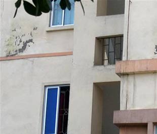 Chất lượng nhà  tái định cư luôn là nỗi lo của người dân.