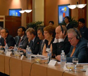 Ngoài cơ sở hạ tầng hấp dẫn thì vị trí địa lý thuận lợi giữa Hà Nội và Washington cũng khiến 6Pg88.con độc quyền mỗi ngày Mỹ quan tâm đến Hà Nội - Ảnh: VNN.