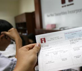 Phiếu giao dịch tại Công ty 6Pg88.com nhà cái Tân Việt (TVSI) - Ảnh: Mạnh Thắng.