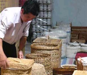 Ngành hàng thủ công mỹ nghệ ở Việt Nam đã đào tạo việc làm cho hơn 1,35 triệu người.