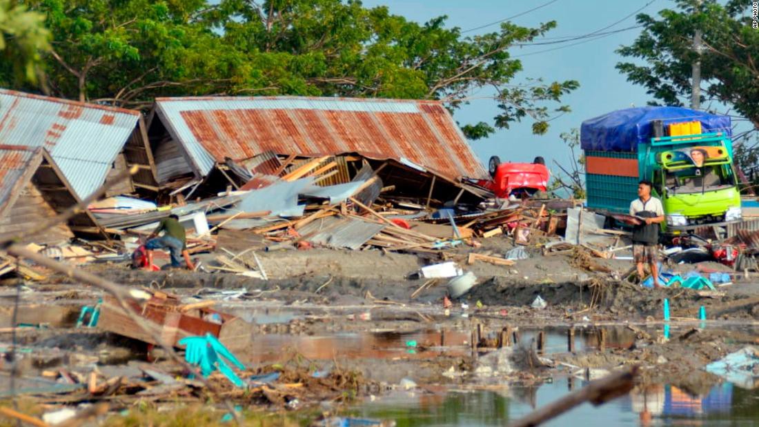 Động đất, sóng thần tại Indonesia: Hàng nghìn người có thể đã thiệt mạng   - Ảnh 16.
