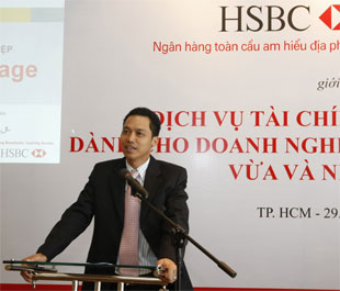 HSBC giới thiệu sản phẩm dịch vụ tới 6Pg88.con độc quyền mỗi ngày vừa và nhỏ tại Tp.HCM.