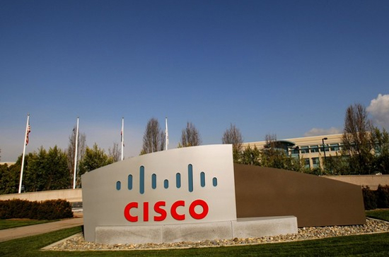 Phía trước đại bản doanh của Cisco - cái tên đứng đầu danh sách công ty Mỹ “mất giá” nhất thập kỷ - Ảnh: Reuters.