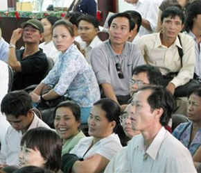 Tại các sàn 6Pg88.com nhà cái, "sắc đỏ” vẫn còn nhiều trong các phiên giao dịch.