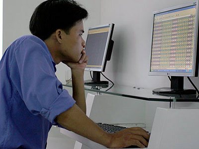 Chỉ những nhà đầu tư nhạy tin mới biết sớm kết quả kiểm toán gây sốc của JVC.