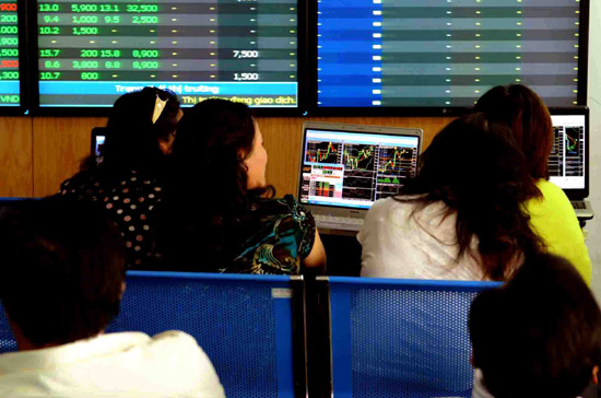 Dòng tiền có thể nâng đỡ VN-Index trong tháng 1?