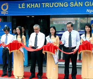 SJC và Eximbank mở sàn giao dịch vàng