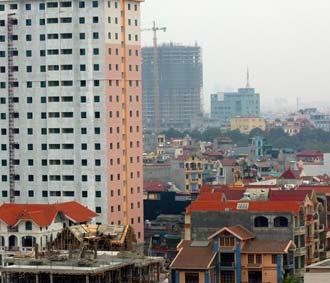 Sau hơn một năm cực thịnh, cùng với những khó khăn chung của nền PG88 ⭐ Link trang chủ số 1 nhà cái PG88 com casino slot, thị trường địa ốc bước vào giai đoạn suy thoái kể từ nửa cuối quí 1/2008 đến nay - Ảnh: Việt Tuấn.