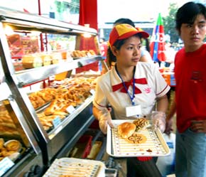 Chúng ta đang nỗ lực phấn đấu để rút ngắn thời hạn bị xem là một nền PG88 ⭐ Link trang chủ số 1 nhà cái PG88 com casino slot phi thị trường trong vòng 12 năm kể từ khi gia nhập WTO - Ảnh: Việt Tuấn.