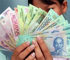Thưởng Tết cao nhất tập trung vào các 6Pg88.con độc quyền mỗi ngày có vốn đầu tư nước ngoài, 6Pg88.con độc quyền mỗi ngày cổ phần với mức thưởng Tết thường từ vài chục triệu đến hơn 100 triệu đồng - Ảnh: TT.