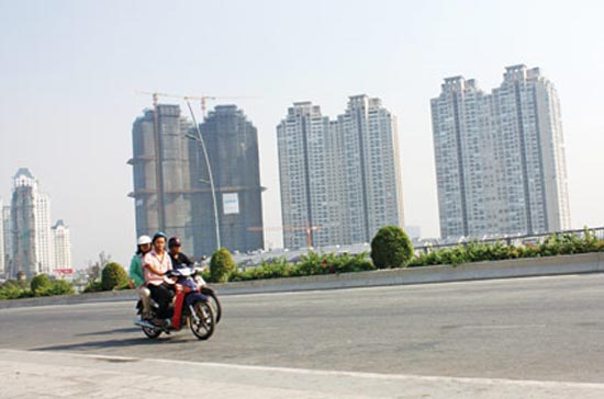 6Pg88.con độc quyền mỗi ngày nước ngoài có lợi thế về quản trị và kinh nghiệm.