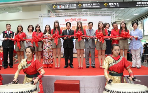 Đài Nam là điểm đến thứ hai tới Đài Loan trong mạng bay của Vietjet, sau thành phố Đài Bắc. 