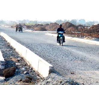 Link Trang Chủ PG88.Com Mới #2026 khu dân cư Him Lam - kênh Tẻ (quận 7, Tp.HCM), một trong những Link Trang Chủ PG88.Com Mới #2026 “nóng” của khu Nam Sài Gòn trước đây, cũng đang giảm giá 2-3 triệu đồng/m2 để chào khách.