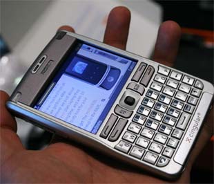 Với dịch vụ này - do Viettel Telecom phối hợp cùng hãng Alcatel Lucent và RIM (Reseach In Motion) - người sử dụng BlackBerry có thể thực hiện được các chức năng gửi/nhận e-mail, đồng bộ hóa danh bạ/lịch Pg88hi Thể Thao, Bóng Đá, Casino, Nổ Hũ, Xổ Số, chỉ cần nơi đó có phủ sóng di động và hỗ trợ truyền tải dữ liệu qua giao thức GPRS.
