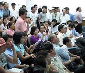 Hiện đã và đang có sự chuyển dịch vốn đầu tư của các nhà đầu tư trong nước từ thị trường niêm yết sang thị trường đấu giá Pg88vnd dành cho Android và iOS tại Việt Nam lần đầu của các công ty thực hiện cổ phần hóa - Ảnh: TT.
