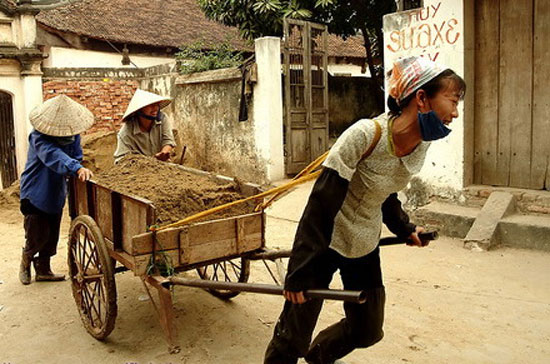 Cả nước có 3,3 triệu hộ nghèo nếu áp dụng chuẩn mới