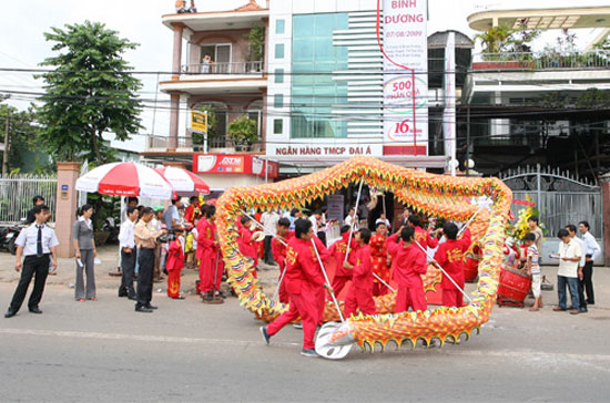Lễ khai trương chi nhánh tại Bình Dương của một Pg88 com chính chủ cổ phần.