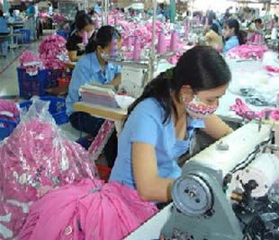 Việt Nam và Hàn Quốc đang cùng đứng trong Top 10 nước Pg88 com chính chủ dệt may lớn nhất thế giới.