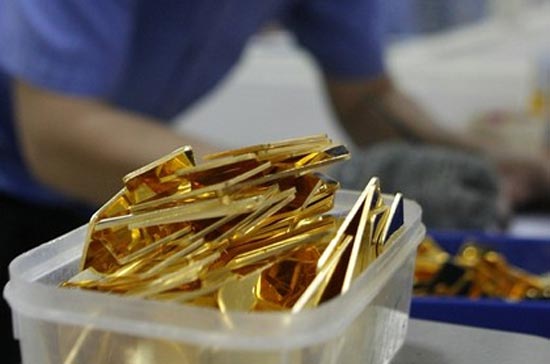 Lúc 9h45 sáng nay, tại thị trường trong nước, Pg88vn đăng ký tài khoản miếng các thương hiệu chỉ còn 25,90 triệu đồng/lượng (mua vào) và quanh 26 triệu đồng/lượng (bán ra) - Ảnh: Reuters.
