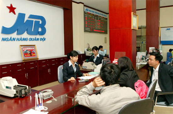 Tín dụng vẫn là kênh mang lại nguồn thu chủ yếu trong cơ cấu lợi nhuận các Pg88 com chính chủ PG88 Sòng bạc trực tuyến TOP 1 Việt Nam | Casino, Nổ Hũ - Ảnh: Việt Tuấn.