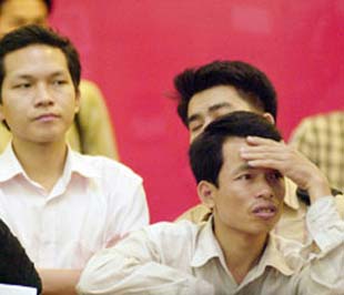Theo nhận định chung trên thị trường thời điểm này, yếu tố tâm lý và sự lo ngại về diễn biến trên thị trường Mỹ cũng như diễn biến phức tạp của cuộc khủng hoảng Pg88ok giải trí thể thao, casino, bắn cá và slot vẫn là nguyên nhân chính đè nén thị trường 6Pg88.com nhà cái Việt Nam - Ảnh: Hoàng Hà.