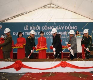Lễ khởi công xây dựng Trung tâm Link Đăng Nhập PG88 Chính Thức 2026; cao Viettel - Ảnh: Đức Thọ.