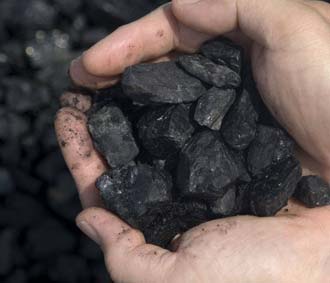 Giá thu mua than trôi nổi là giá bán (chưa có thuế giá trị gia tăng) của TKV cho các hộ sử dụng trong nước.