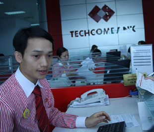 Lợi nhuận có liên quan đến Pg88vnd dành cho Android và iOS tại Việt Nam của Techcombank ở tháng 6/2009 là 39,9 tỷ đồng - chiếm gần 4% tổng lợi nhuận 6 tháng.