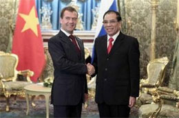 Tổng thống Nga Dmitry Medvedev gặp gỡ Pg88vn.top Casino online, Thể thao, Xổ số, Bắn cá, Đá gà, Nổ hũ Nông Đức Mạnh trong chuyến thăm chính thức Nga của Pg88vn.top Casino online, Thể thao, Xổ số, Bắn cá, Đá gà, Nổ hũ từ ngày 8-12/7/2010.
