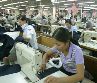 Sáu tháng đầu năm 2008, tốc độ tăng trưởng chung của ngành dệt may đạt 20%.