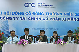 CFC cũng cam kết với các cổ đông, các nhà đầu tư sẽ duy trì tỷ lệ sinh lời ROA, ROE ở mức 2,3% và 17,8% tương ứng trong năm 2010.