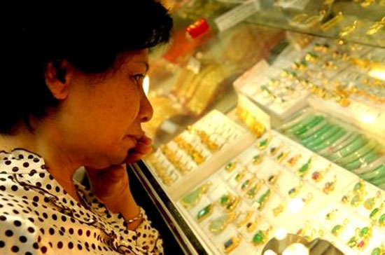 Mốc 38 triệu đồng/lượng đang ngày càng rời xa thị trường vàng.