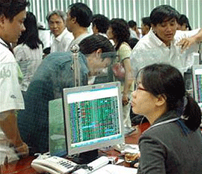 Lượng mua vào đột biến đi cùng với hy vọng có chuyển biến mới ở tuần tới.
