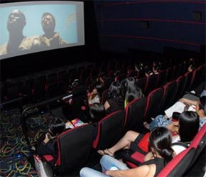 PNC đang PG88 hơn 2,1 triệu thành viên nhanh hệ thống rạp phim của Megastar - Ảnh: TT.