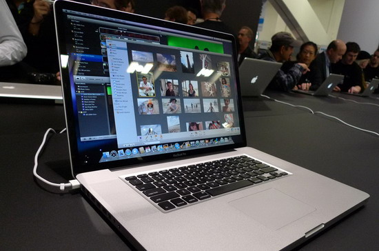 Apple MacBook Pro Spring 2010 đứng đầu top 5 laptop tháng 4 - Ảnh: News. 
