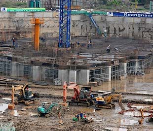 Tòa tháp 48 tầng tại Link Trang Chủ PG88.Com Mới #2026 Keangnam đã hoàn thành phần móng, hiện thi công tiếp tầng hầm - Ảnh: Hoàng Hà.