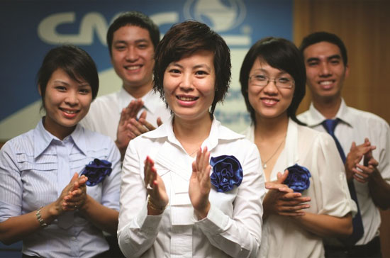 CMC TI đã kiến tạo quy trình chăm sóc khách hàng chuyên nghiệp kể từ khi người dùng ở dạng tiềm năng cho tới khi trở thành khách hàng chính thức của nhà mạng.