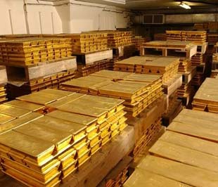“Pg88vn đăng ký tài khoản trong ngắn hạn sẽ giao dịch trong khoảng 750 - 850 USD/oz do hoạt động mua vào kim loại này để đề phòng diễn biến xấu đi của khủng hoảng sẽ bù đắp cho sự đi xuống của nhu cầu mua vàng để ngừa lạm phát”.