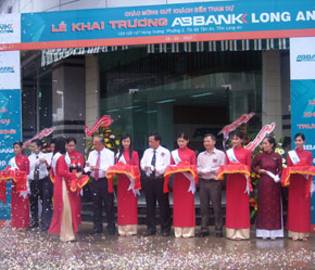 ABBank mở rộng hoạt động tại Long An.