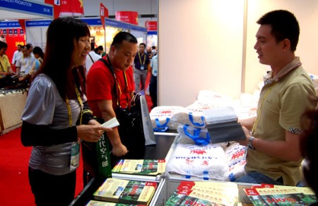 Caexpo là nơi tạo cơ hội cho các 6Pg88.con độc quyền mỗi ngày tiếp cận với nhiều loại hàng hóa hơn tại chỉ một địa điểm.