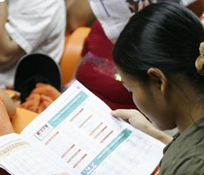 Nhà đầu tư ngoại đang trở thành yếu tố dẫn dắt thị trường - Ảnh: Việt Tuấn.