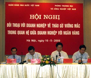 Hiện đã có gần 300.000 tỷ đồng giải ngân theo chính sách hỗ trợ lãi suất và thời hạn để được hưởng ưu đãi đã, đang trôi qua từng ngày.
