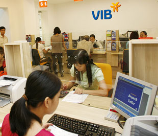 Sự đổi mới này được giải thích là nhằm khẳng định vị thế mới và tạo sức cạnh tranh mới cho thương hiệu của VIB.