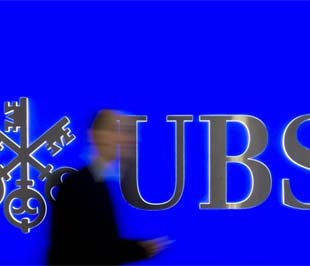 UBS buộc phải chấp nhận yêu cầu của Bộ Tư pháp Mỹ về việc công bố danh tính của nhiều khách hàng của Pg88 com chính chủ này, nếu không, lãnh đạo của UBS sẽ đứng trước nguy cơ phải hầu tòa - Ảnh: Reuters.