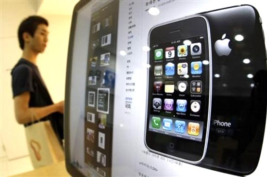 Sản phẩm điện thoại iPhone bị cáo buộc đã vi phạm 10 bằng sáng chế của Nokia thuộc các lĩnh vực dữ liệu không dây, mã lời nói, an ninh và Link Đăng Nhập PG88 Chính Thức 2026; mã hóa - Ảnh: AP.